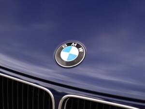 Image 22/50 de BMW 328i (1995)