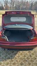 Bild 37/57 von BMW 320i (1993)
