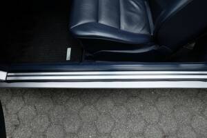 Image 63/69 of Mercedes-Benz E 320 (1994)