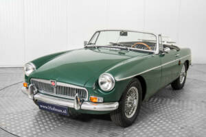 Image 18/50 de MG MGB (1967)