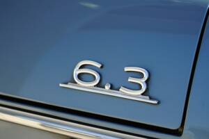 Bild 10/50 von Mercedes-Benz 300 SEL 6.3 (1972)