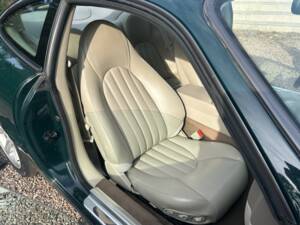 Image 9/18 of Jaguar XK8 4.0 (1998)