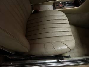 Image 14/25 of Mercedes-Benz 500 SL (1984)