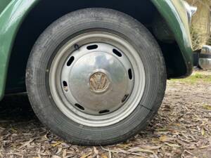 Image 34/43 of Volkswagen Beetle 1200 (1970)