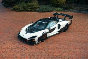 Image 6/24 of McLaren Senna GTR (2019)