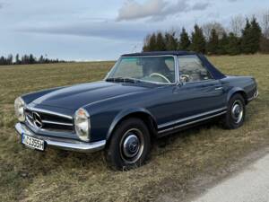 Image 1/8 of Mercedes-Benz 250 SL (1967)
