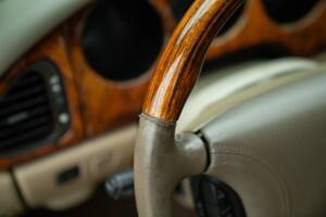 Bild 42/50 von Jaguar XK8 4.0 (2006)