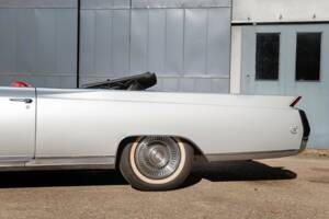 Immagine 9/44 di Cadillac Eldorado Convertible (1964)
