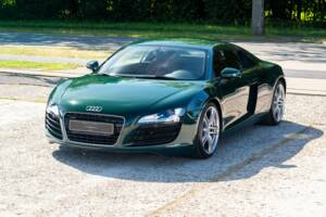 Image 11/33 of Audi R8 (2007)