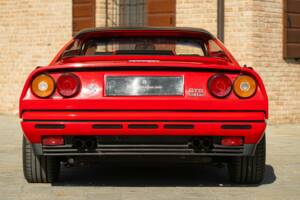 Afbeelding 9/50 van Ferrari 208 GTS Turbo (1986)