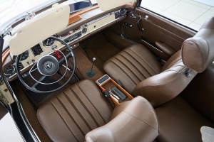 Image 11/25 of Mercedes-Benz 230 SL (1966)