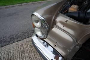 Bild 27/36 von Mercedes-Benz 300 SEL 6.3 (1969)