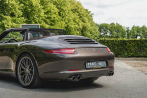 Image 23/28 de Porsche 911 Carrera S (2012)
