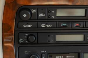 Bild 34/50 von Jaguar XJ6 3.2 (1995)