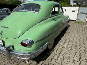 Image 4/82 of Packard Deluxe (1950)