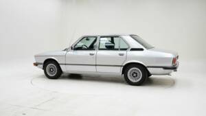 Image 4/15 of BMW 520/6 (1980)