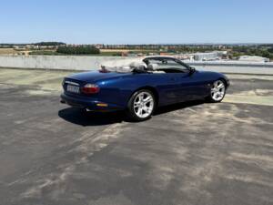 Image 9/20 of Jaguar XKR (2002)