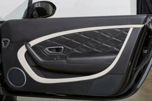 Immagine 17/23 di Bentley Continental GTC Speed (2015)