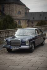 Image 4/52 of Mercedes-Benz 250 S (1967)