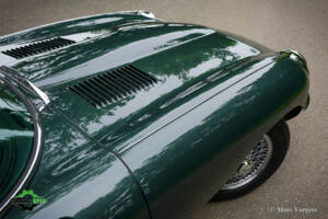 Image 42/61 de Jaguar Type E (2+2) (1969)