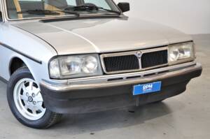 Bild 2/28 von Lancia Beta Trevi 1600 (1984)