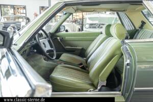 Imagen 12/15 de Mercedes-Benz 380 SLC (1981)