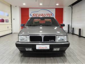 Bild 2/15 von Lancia Thema I.E. Turbo (1986)