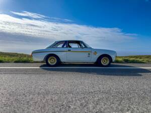 Image 29/99 of Alfa Romeo Giulia 1750 GT Am (1971)