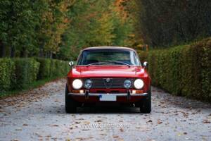 Bild 15/21 von Alfa Romeo 2000 GT Veloce (1974)