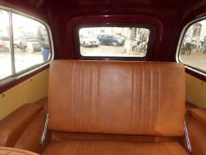 Image 18/50 of FIAT 500 C Giardiniera (1968)