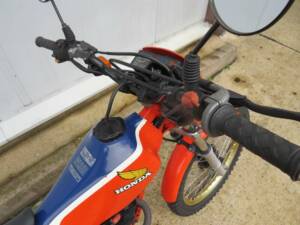 Image 7/34 of Honda TLR 200 (1983)