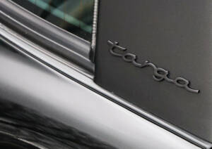 Bild 34/57 von Porsche 911 Carrera 4 (1992)