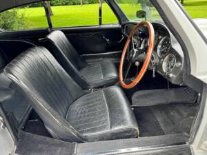 Afbeelding 19/29 van Aston Martin DB 2&#x2F;4 Mk III (1959)