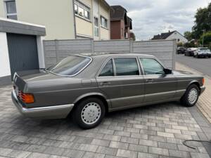 Bild 13/57 von Mercedes-Benz 500 SEL (1982)