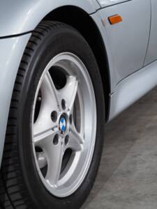 Bild 9/47 von BMW Z3 1.9 (1997)