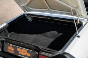 Image 23/40 of Alfa Romeo 2.0 Spider (1987)