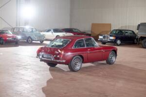 Immagine 8/29 di MG MGB GT V8 (1974)