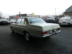 Image 6/28 de Mercedes-Benz 280 CE (1973)