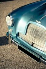 Image 22/82 of Aston Martin DB 2/4 Mk I (1953)