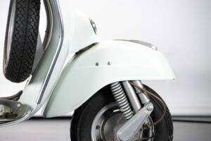 Bild 28/50 von Piaggio Vespa 125 Super (1966)