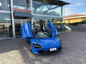 Immagine 16/30 di McLaren 720S (2021)