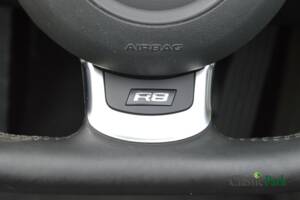 Image 36/50 of Audi R8 Spyder 4.2 FSI Quattro (2011)