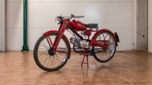 Image 1/13 de Moto Guzzi Guzzino 65 (1900)