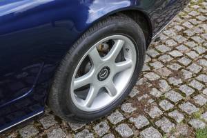 Image 31/41 of Aston Martin V8 Volante (1998)