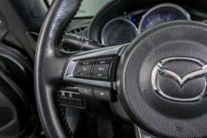 Imagen 25/50 de Mazda MX-5 1.5 (2016)