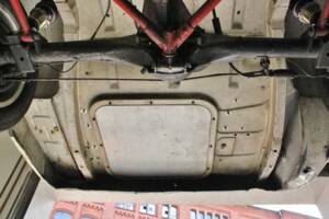 Image 19/27 of Ford Lotus Cortina (1964)