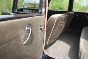 Image 26/57 de Citroën Traction Avant 15/6 (1950)