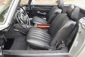Immagine 30/50 di Mercedes-Benz 280 SL (1969)