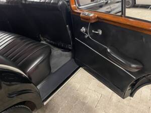 Image 11/24 of Mercedes-Benz 220 S (1958)