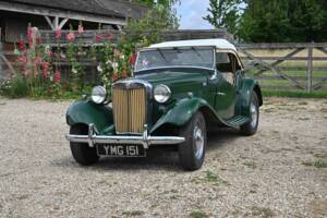 Image 34/50 of MG TD (1953)